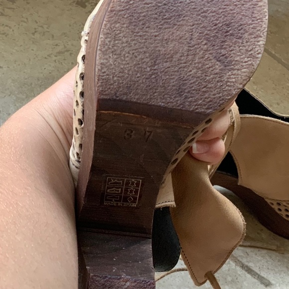 Free People Revolver Genuine Leather Clogs - Picture 8 of 10